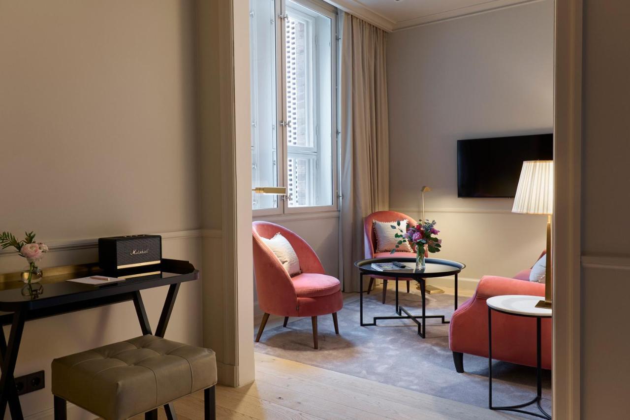 Courtyard Suite,1113159744:JPEG